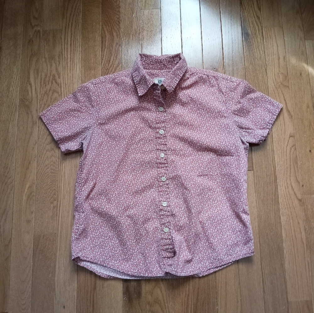 M by Maurices 90s soft burgundy floral short sleeved button down Size S
